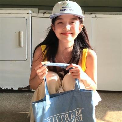 同房两家亲 海报